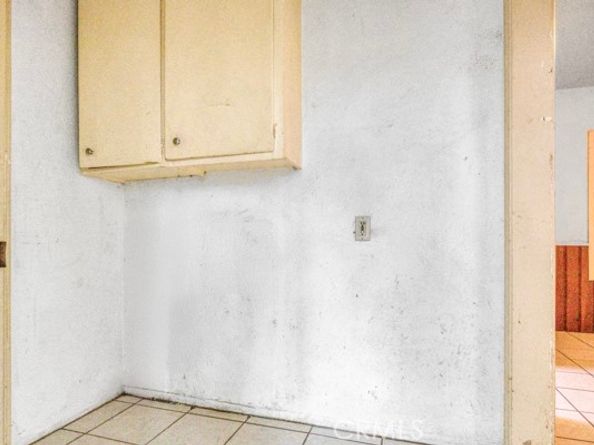 14153 Tiara Street, Van Nuys CA 91401