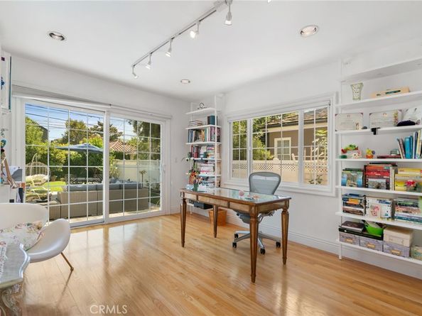 4214 Farmdale Avenue, Studio City CA 91604