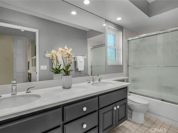 7156 Castle Peak Drive, West Hills CA 91307