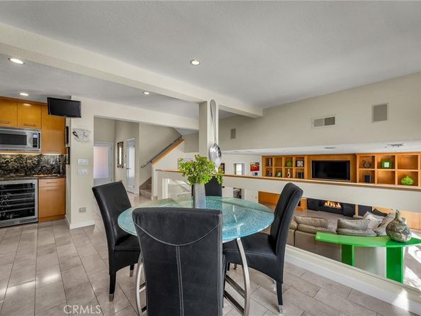 7156 Castle Peak Drive, West Hills CA 91307