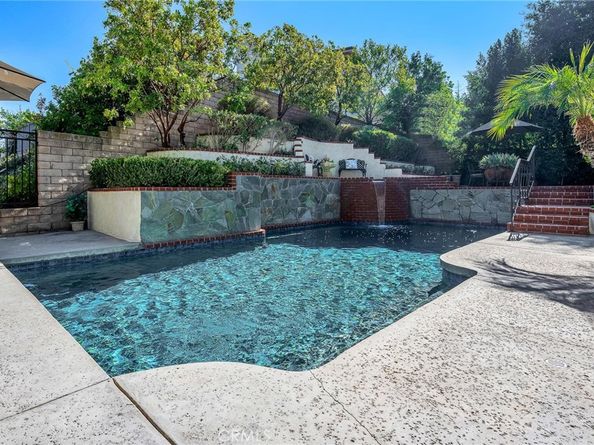 7156 Castle Peak Drive, West Hills CA 91307