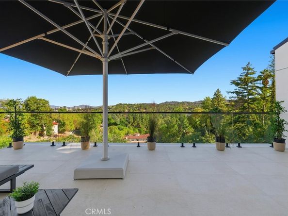 16800 Oak View, Encino CA 91436