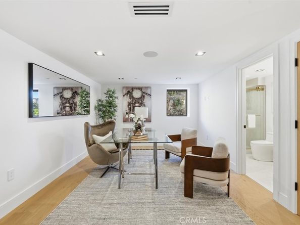 16800 Oak View, Encino CA 91436