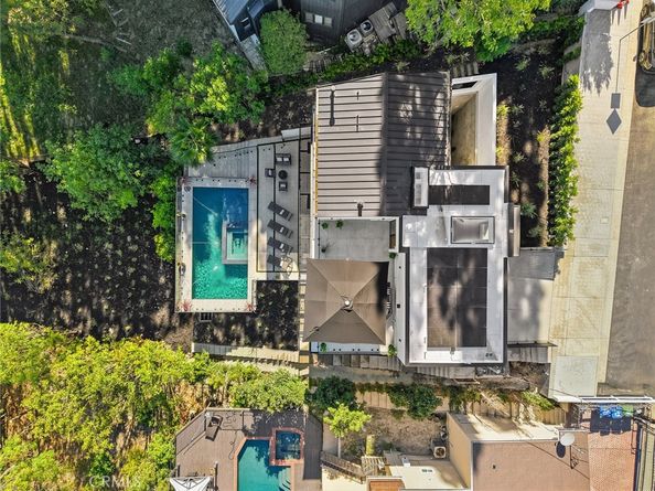 16800 Oak View, Encino CA 91436