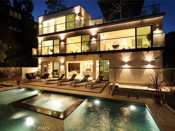 16800 Oak View, Encino CA 91436