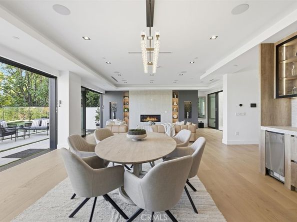 16800 Oak View, Encino CA 91436