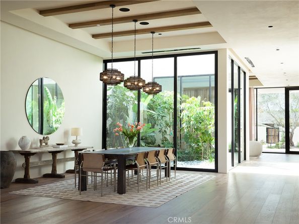 5824 Manton Avenue, Woodland Hills CA 91367