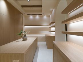 5824 Manton Avenue, Woodland Hills CA 91367