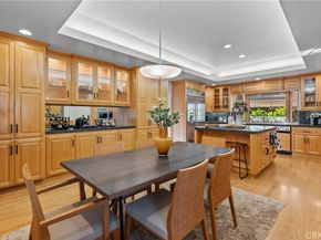 19200 Ballinger, Northridge CA 91324