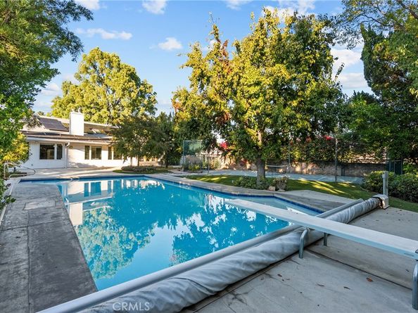 19200 Ballinger, Northridge CA 91324