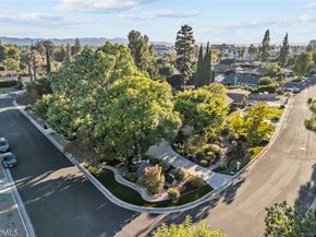 19200 Ballinger, Northridge CA 91324