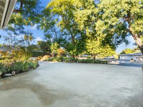 19200 Ballinger, Northridge CA 91324