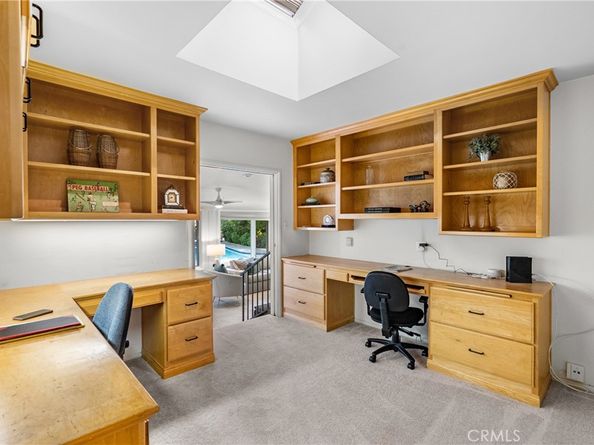 19200 Ballinger, Northridge CA 91324