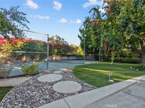 19200 Ballinger, Northridge CA 91324