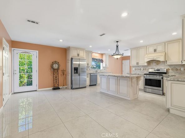 16900 Mayall Street, North Hills CA 91343