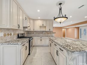 16900 Mayall Street, North Hills CA 91343