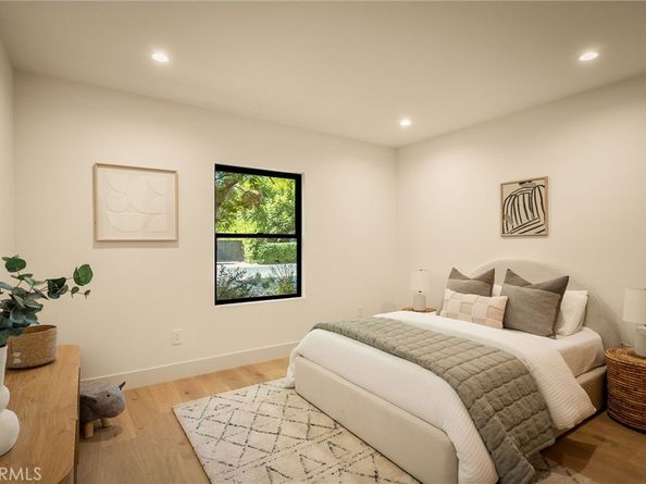 5444 Morella Ave, Valley Village CA 91607