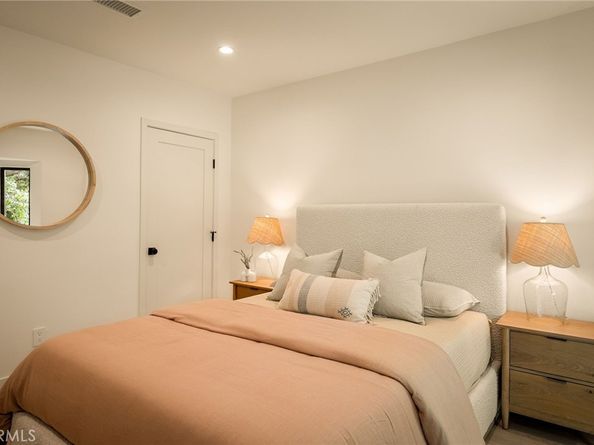 5444 Morella Ave, Valley Village CA 91607