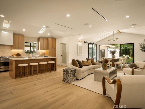 5444 Morella Ave, Valley Village CA 91607