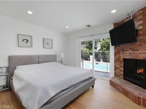 22335 Kittridge Street, Woodland Hills CA 91303