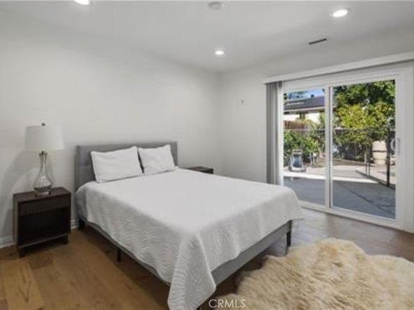 22335 Kittridge Street, Woodland Hills CA 91303