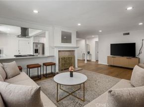 22335 Kittridge Street, Woodland Hills CA 91303