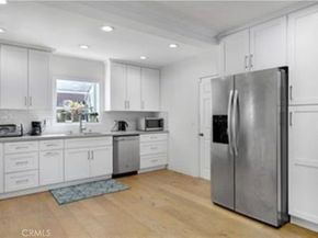 22335 Kittridge Street, Woodland Hills CA 91303