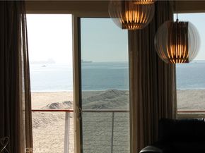 1400 E Ocean 1106, Long Beach CA 90802