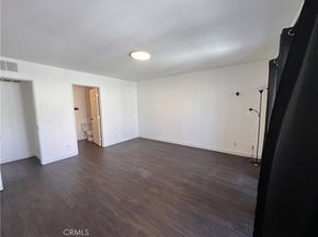 13243 Vanowen 2, North Hollywood CA 91605