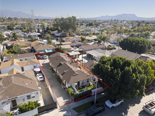 6614 Camellia Avenue, North Hollywood CA 91606