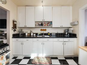 4125 Lennox Boulevard, Inglewood CA 90304