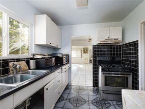 4125 Lennox Boulevard, Inglewood CA 90304