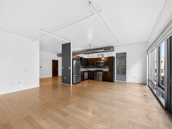1100 S Hope Street 911, Los Angeles CA 90015
