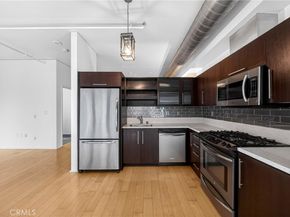 1100 S Hope Street 911, Los Angeles CA 90015