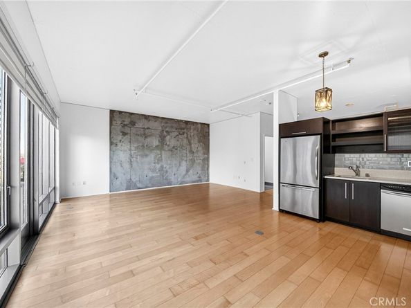 1100 S Hope Street 911, Los Angeles CA 90015