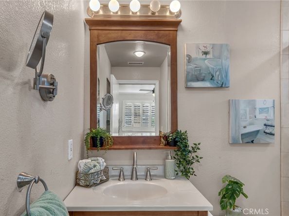 5142 W 142nd Street, Hawthorne CA 90256