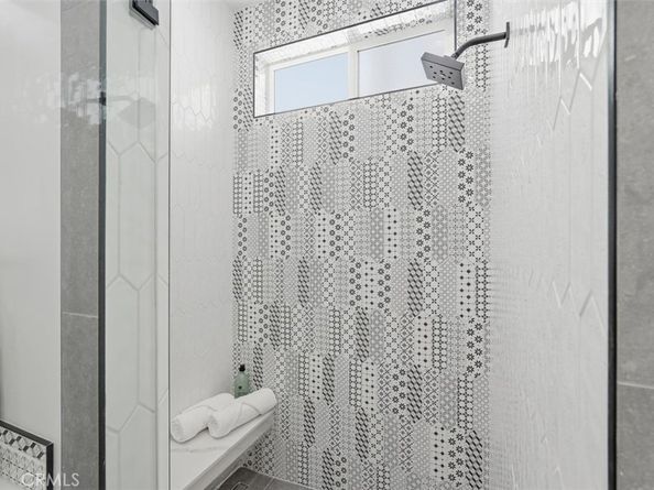 617 N Irena Avenue B, Redondo Beach CA 90277