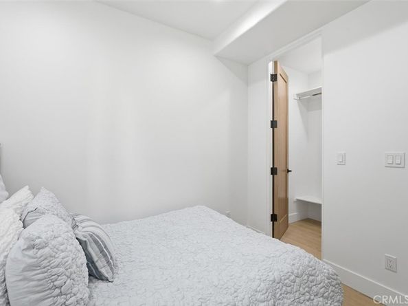 617 N Irena Avenue B, Redondo Beach CA 90277