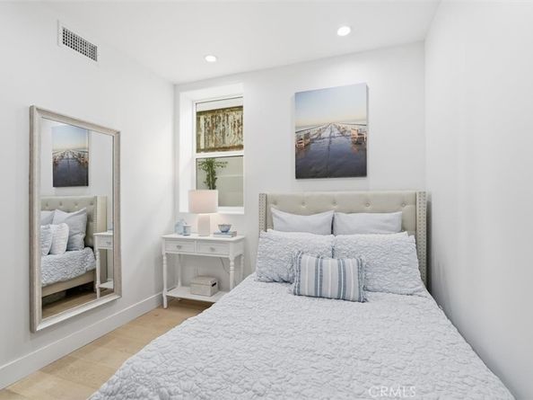 617 N Irena Avenue B, Redondo Beach CA 90277