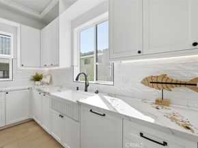 617 N Irena Avenue B, Redondo Beach CA 90277