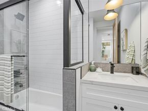 617 N Irena Avenue B, Redondo Beach CA 90277