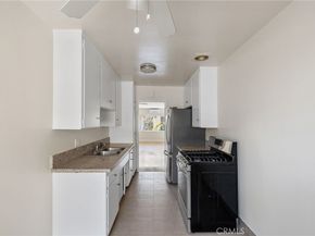 7137 Ramsgate Avenue, Los Angeles CA 90045