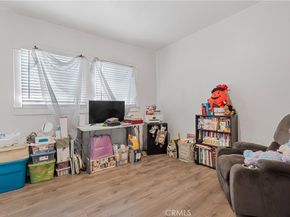 201 W 75th Street, Los Angeles CA 90003