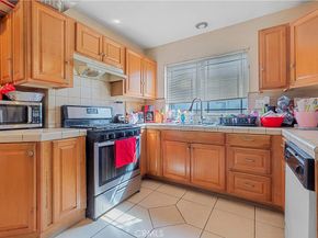 201 W 75th Street, Los Angeles CA 90003