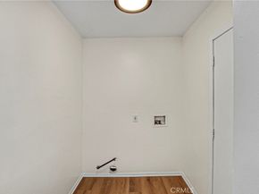 2947 West Boulevard, Los Angeles CA 90016