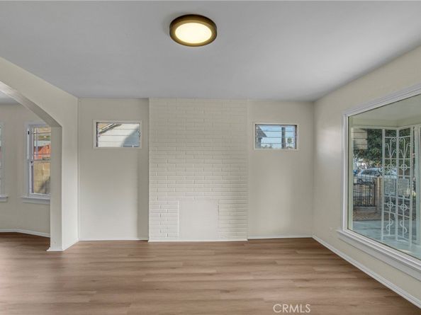 2947 West Boulevard, Los Angeles CA 90016
