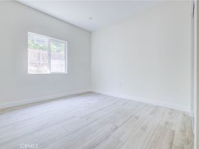 2947 West Boulevard, Los Angeles CA 90016