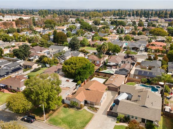 4808 Graywood Avenue, Long Beach CA 90808