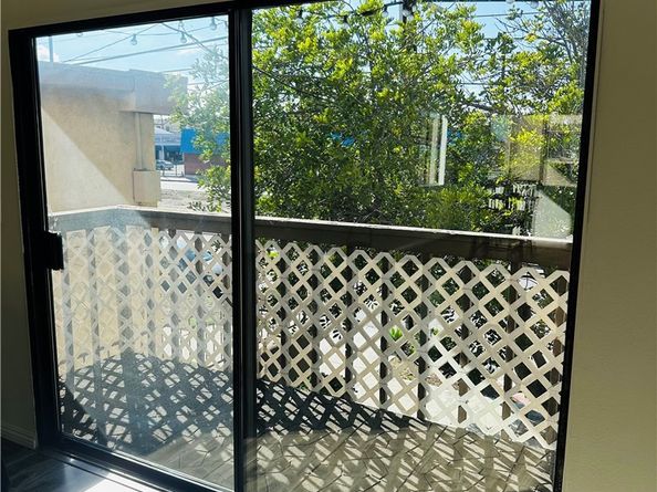 850 W 157th 6, Gardena CA 90247