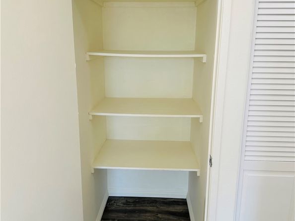 850 W 157th 6, Gardena CA 90247